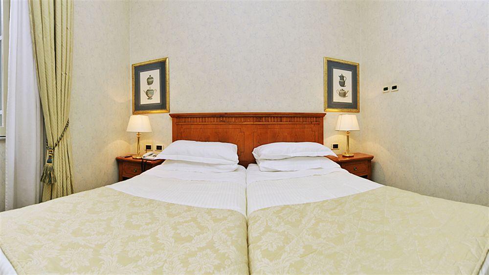 Una Hotels Empire Roma Luaran gambar
