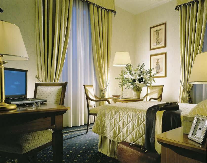 Una Hotels Empire Roma Luaran gambar