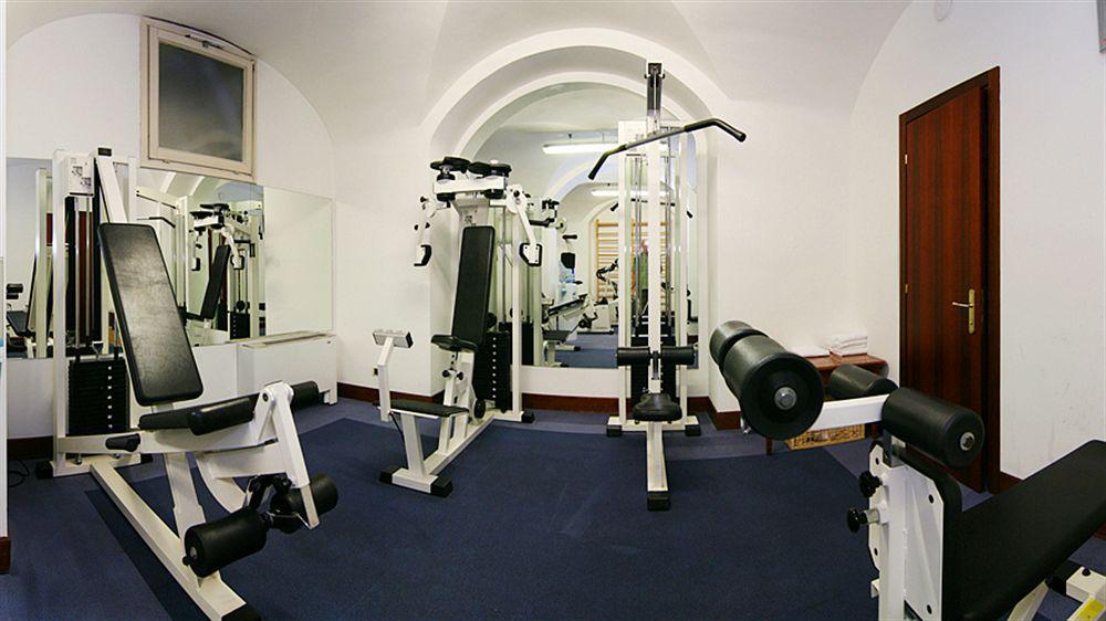 Una Hotels Empire Roma Luaran gambar